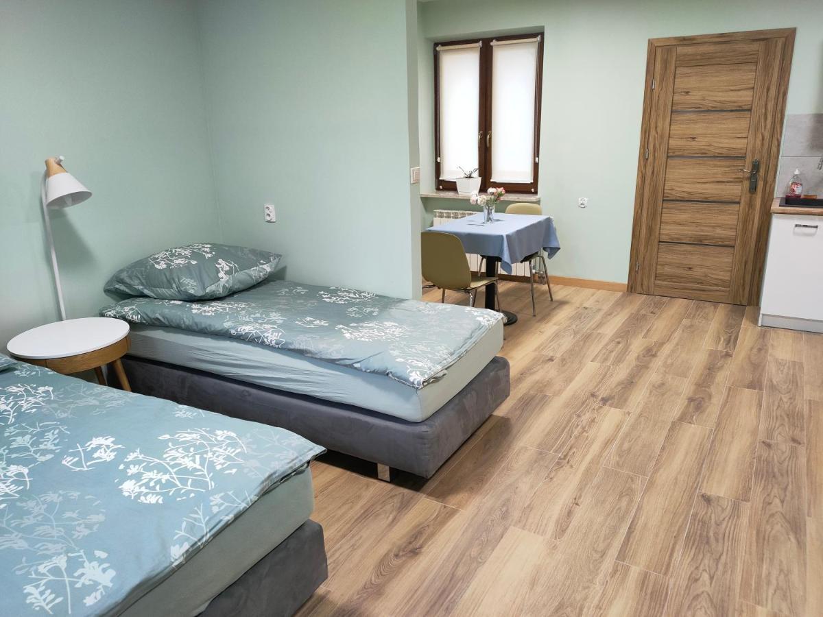 Albatros Room With Bathroom Varsó Kültér fotó