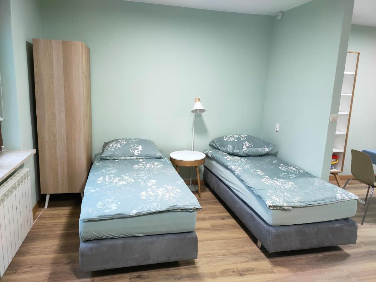 Albatros Room With Bathroom Varsó Kültér fotó